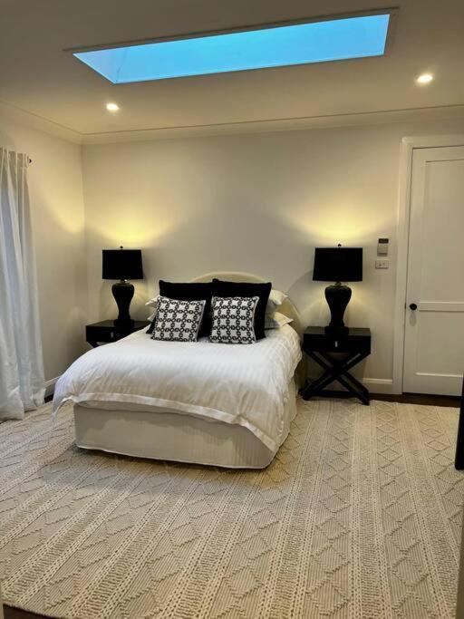 Sunnyside Luxurious 4Br Art Villa, Fireplace, Village 2Mins 웬트워스폴스 외부 사진