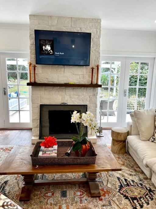 Sunnyside Luxurious 4Br Art Villa, Fireplace, Village 2Mins 웬트워스폴스 외부 사진